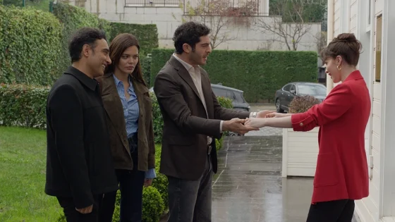 مسلسل المحتالون الحلقة 12 قصة عشق