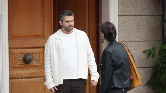 مسلسل المحتالون الحلقة 19 قصة عشق