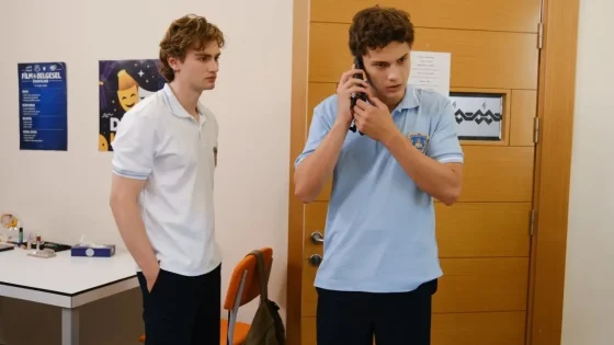 مسلسل في السابعة عشر الحلقة 14 قصة عشق